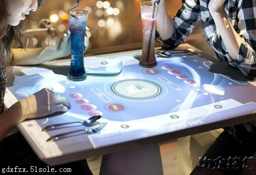 鑫飞全息投影智能餐桌魔幻3D炫酷养眼投影