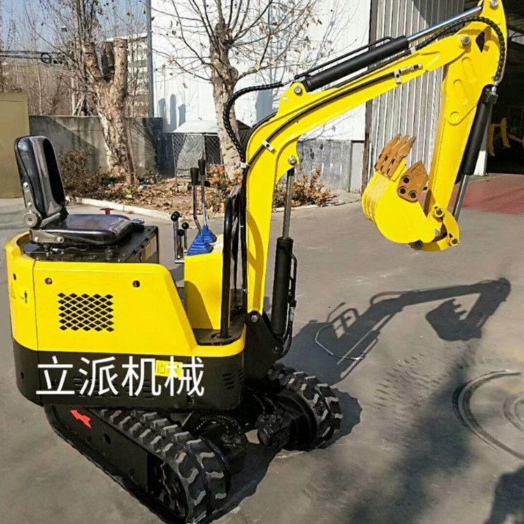 贵阳履带液压农用山地用微型挖坑隧道小勾机