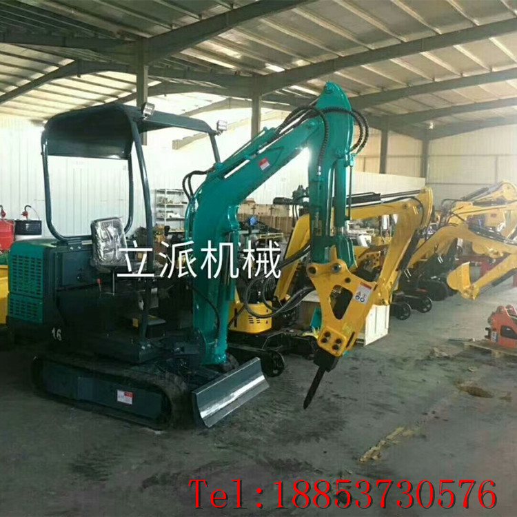 16型建筑工程挖掘机，市政绿化小型挖掘机