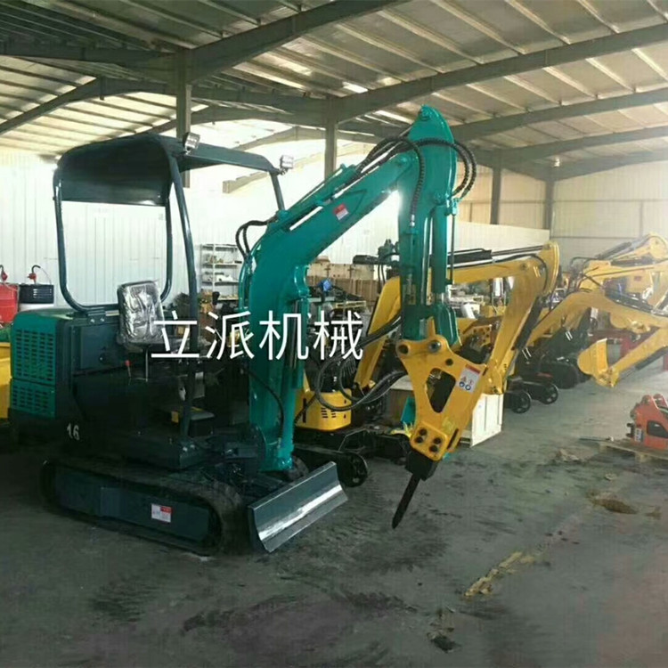 小型挖山药机，小型农用挖掘机生产厂家