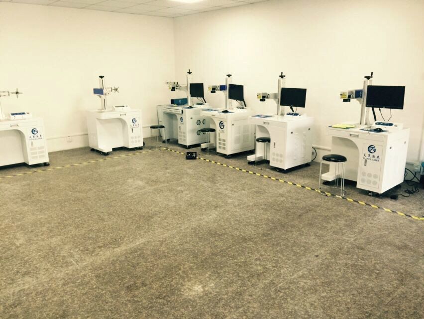 灯管头日期编号序列号激光打标机