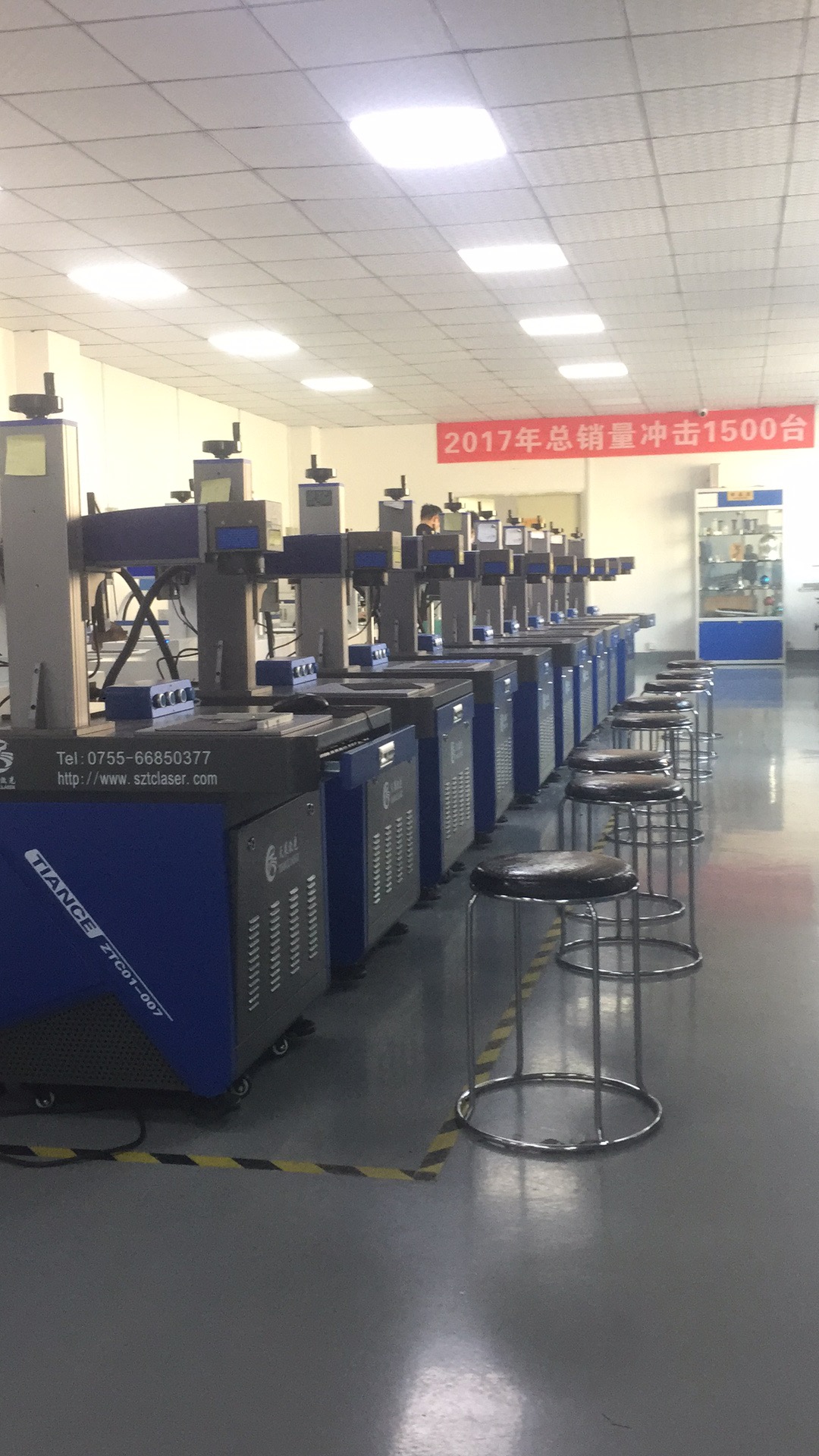 温州模具30瓦光纤激光打标机厂家直销
