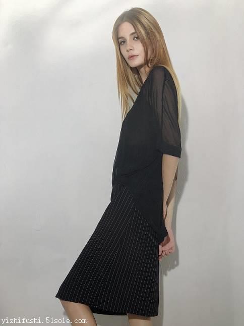 重庆服装批发市场杭州品牌折扣女装排行榜初次