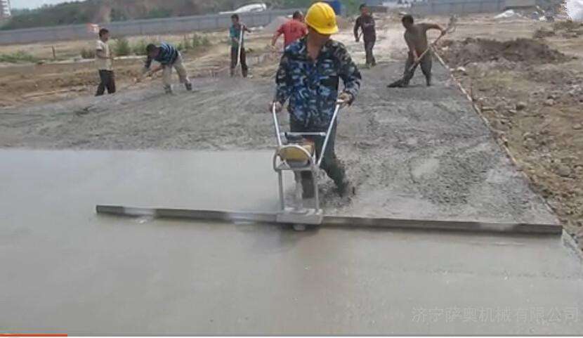 拆卸方便！混凝土振平尺 汽油振动尺