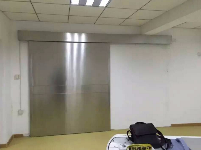 宠物医用铅门价格
