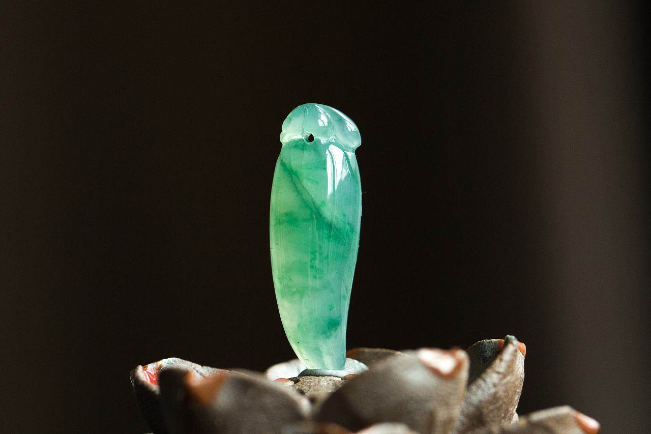 【深圳雍乾盛世翡翠去哪家公司较好我要选哪家