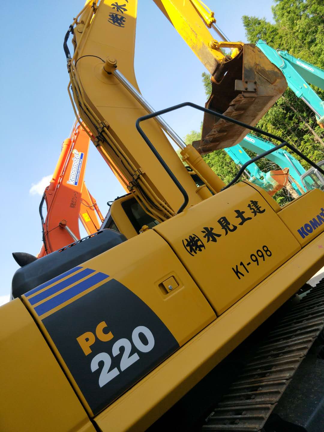 苏州昆山二手挖掘机总部直销