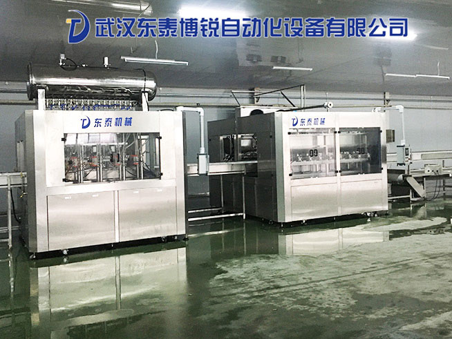 哇塞！竟然还有这么厉害的底料灌装机
