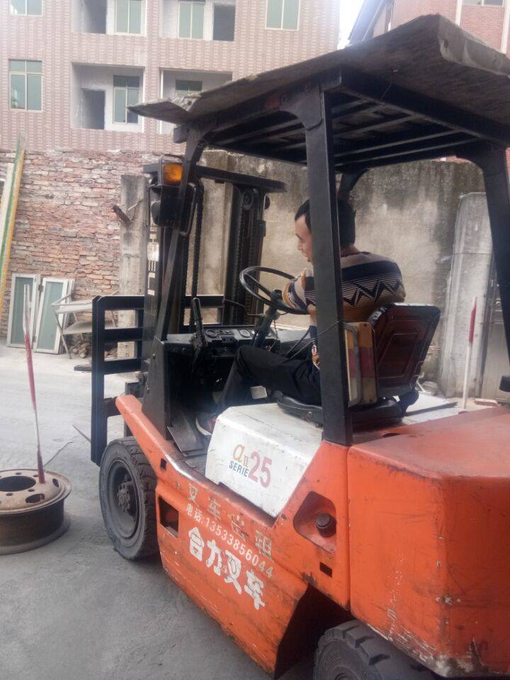 广州番禺学叉车培训多久 考叉车证哪里报名 2