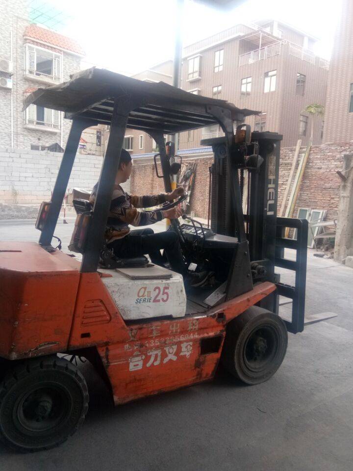 广州番禺学叉车培训多久 考叉车证哪里报名 2