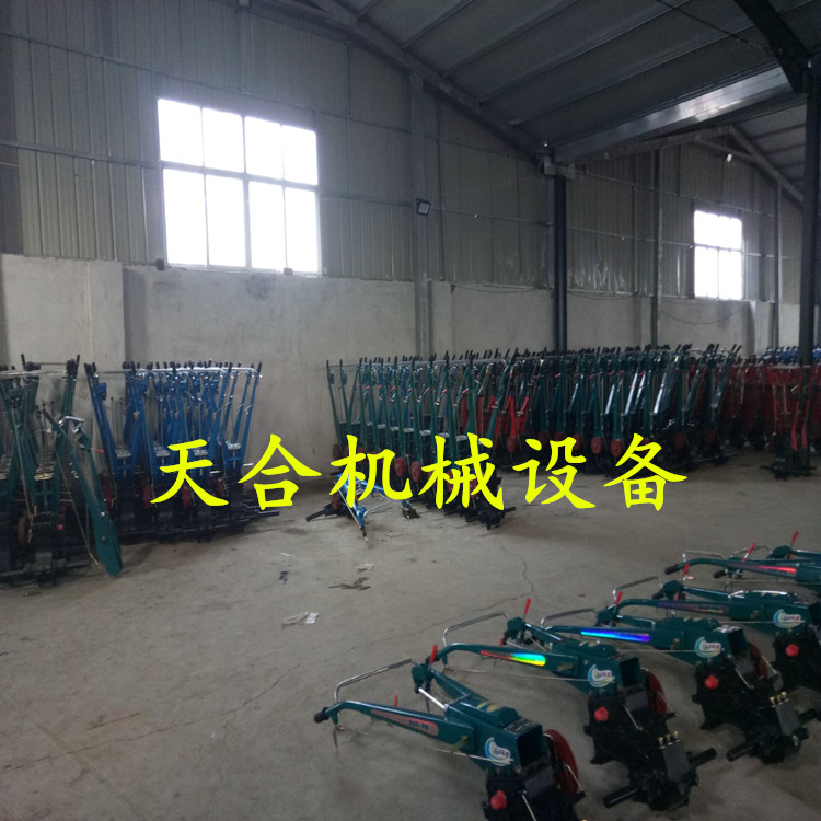 多功能新型手扶拖拉机