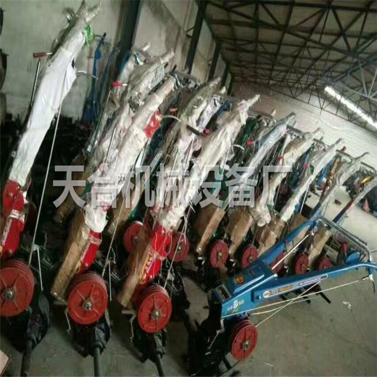 多功能新型手扶拖拉机