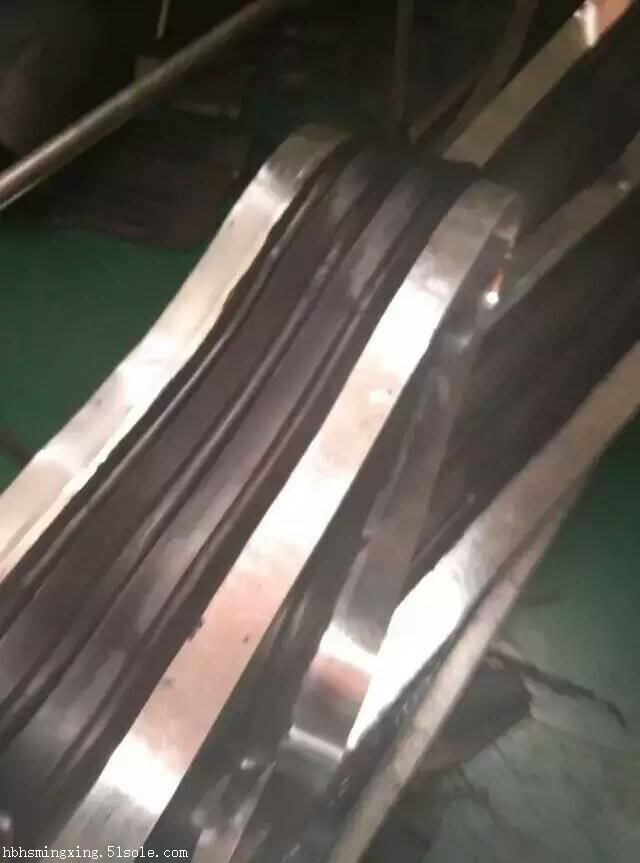 300x6中埋钢边橡胶止水带可来图定制