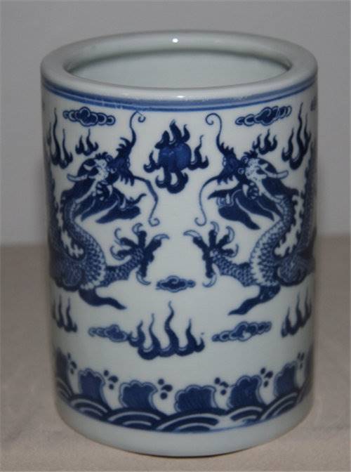 【乾隆年制瓷器笔筒什么时候卖好】价格,厂家