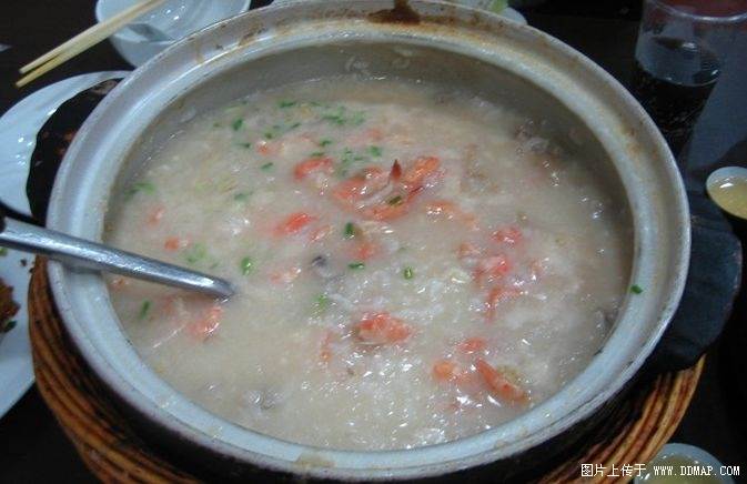【去学做广东海鲜粥做法潮汕木耳砂大全炒五花肉的砂锅技术图片
