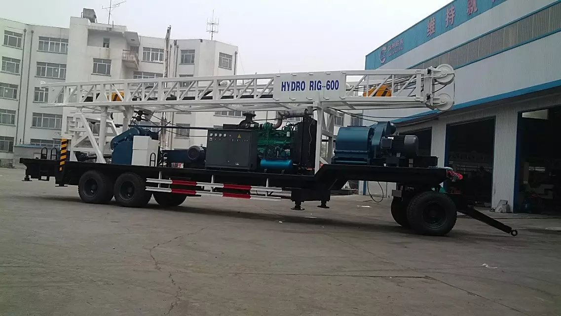 BZT600拖车式水井钻机