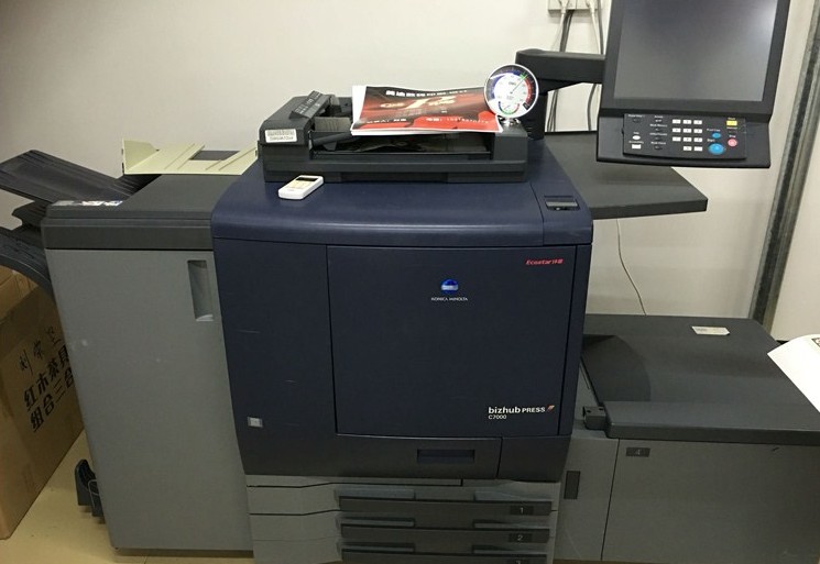 柯美C6000彩色复印机原装进口99成新