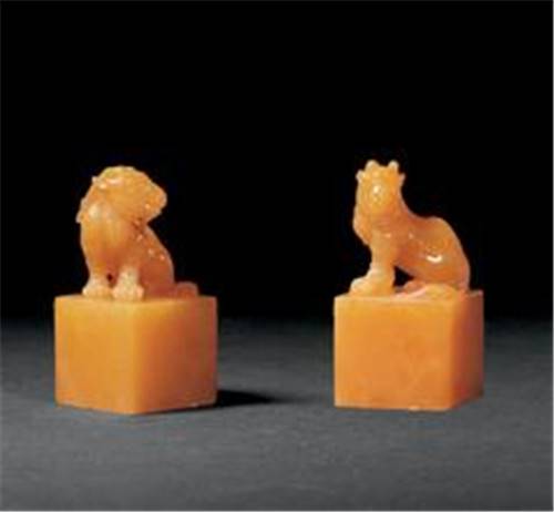 田黄兽钮方章拍卖在哪家公司快