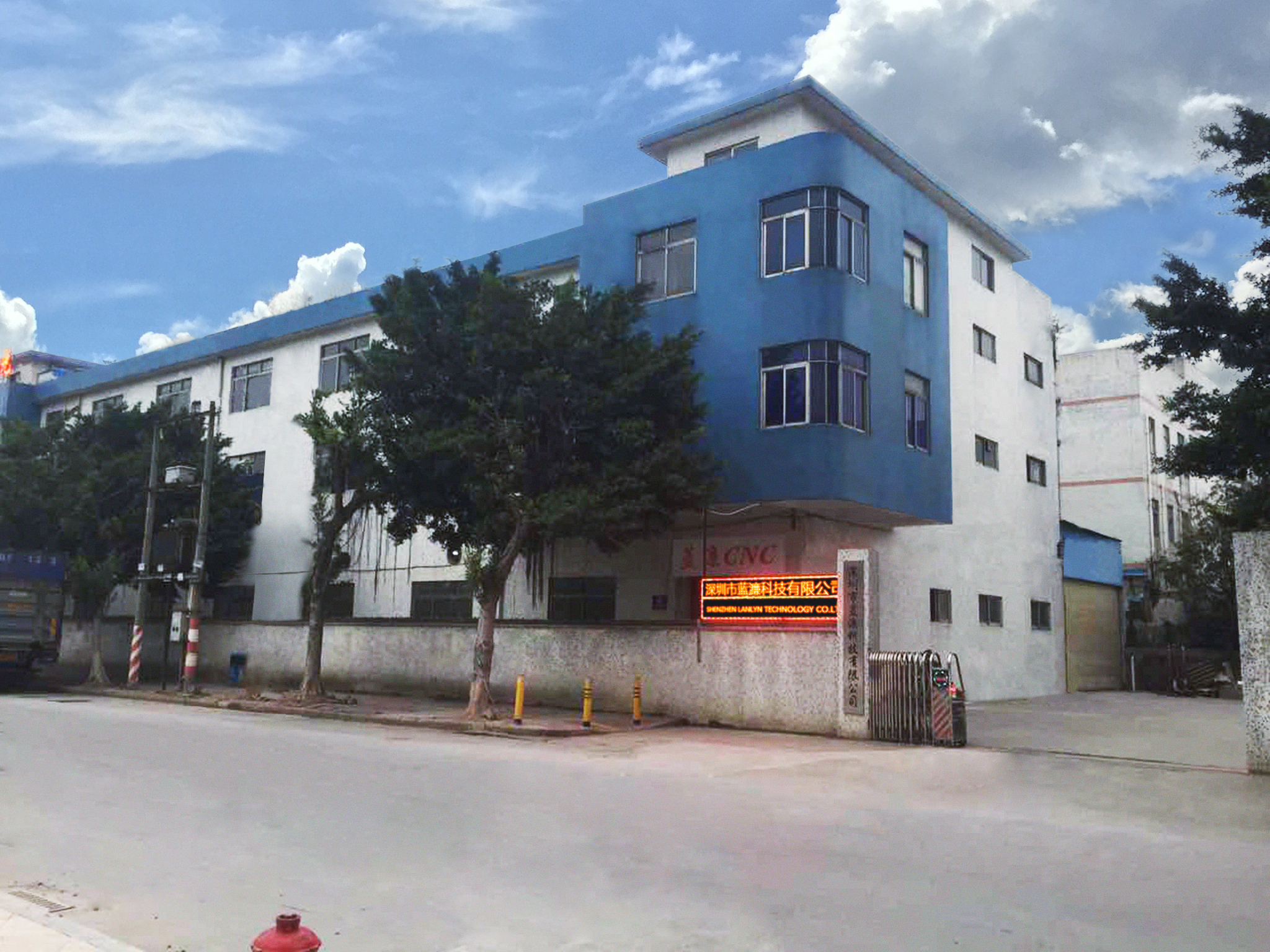 指纹锁展示架打标机、雕刻机