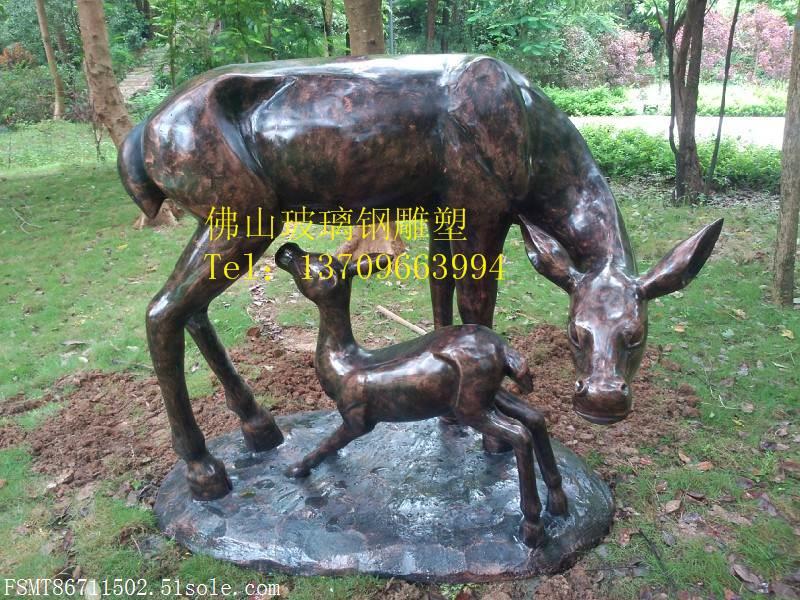 河源玻璃钢卡通动物雕塑厂家