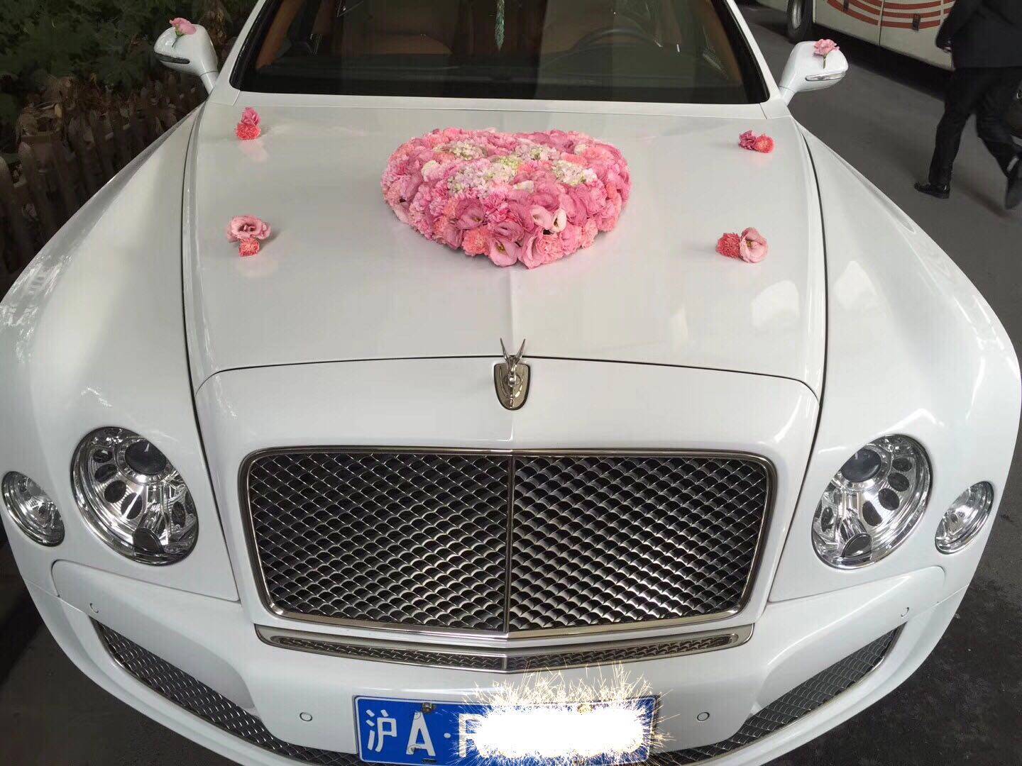 上海租婚车保时捷718 宾利欧陆 林肯 法拉利458等图片_高清图