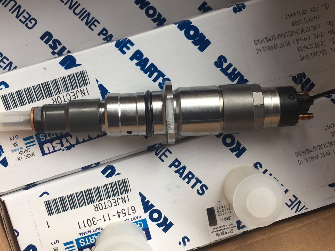 小松pc200-8喷油器