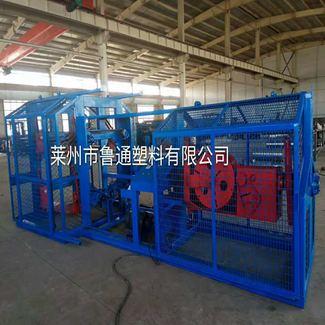 专业塑料绳，尼龙绳，涤纶绳三股四股加捻制