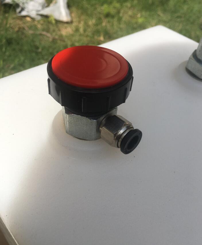 上海昶熙塑料液压油箱