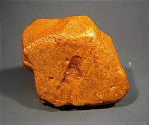 寿山田黄雕件通过公司拍卖怎么样