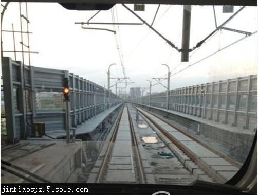 地铁声屏障 北京地铁声屏障  轨道交通声屏障