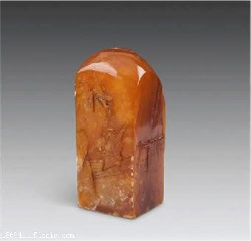 田黄薄意雕印章一般现金收购是多少钱