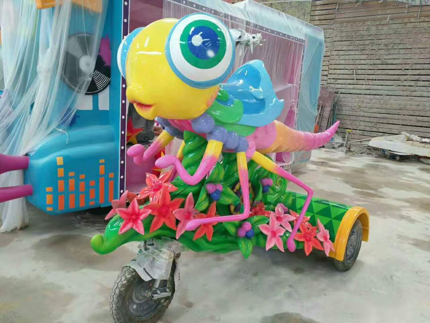 北京玻璃钢雕塑公司 北京玻璃钢雕塑厂家