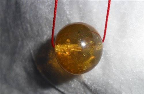 金琥珀拍卖交易价格