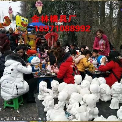 成都石膏像白胚公园摆摊生意好 石膏彩绘涂鸦模具批发