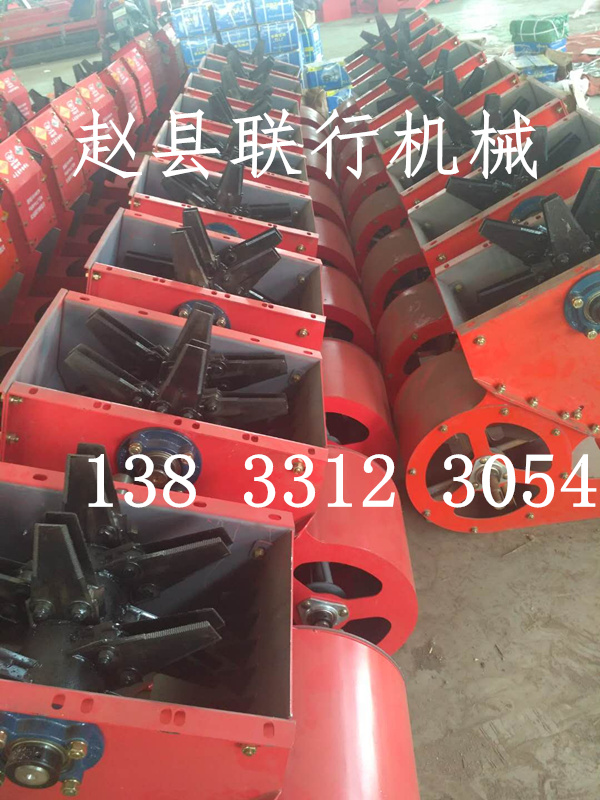 小麦收割机粉碎抛洒机风机的价格