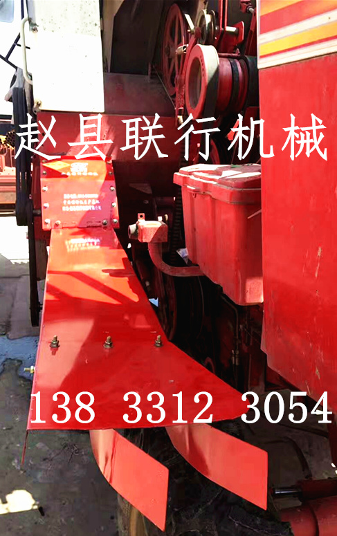 小麦收割机粉碎抛洒机风机的价格