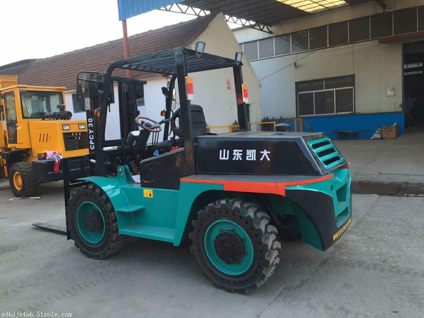 凯大cpcy-50四驱四转向越野叉车,物流搬运叉车