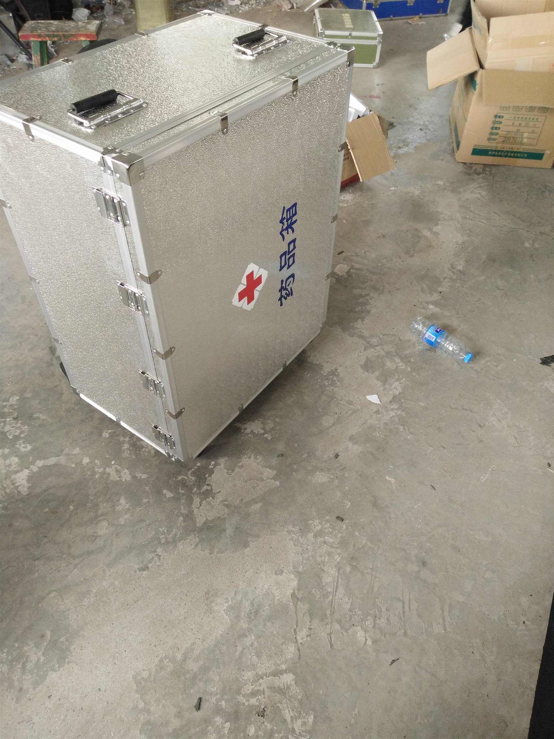定制铝合金医药箱急救箱采样箱医疗设备包装箱医疗器材箱