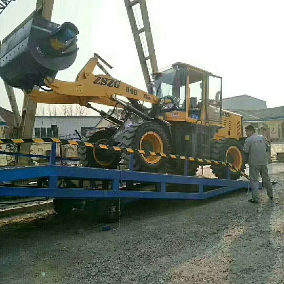 青海强制搅拌机搅拌斗装载机搅拌铲车速度快