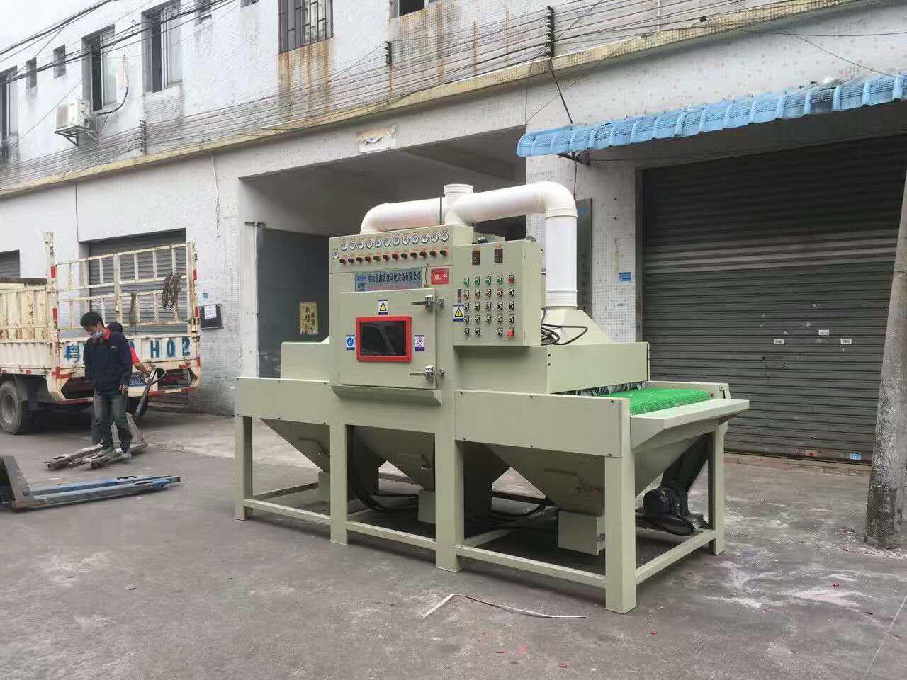 工厂喷砂机直销 鑫隆喷砂机订购