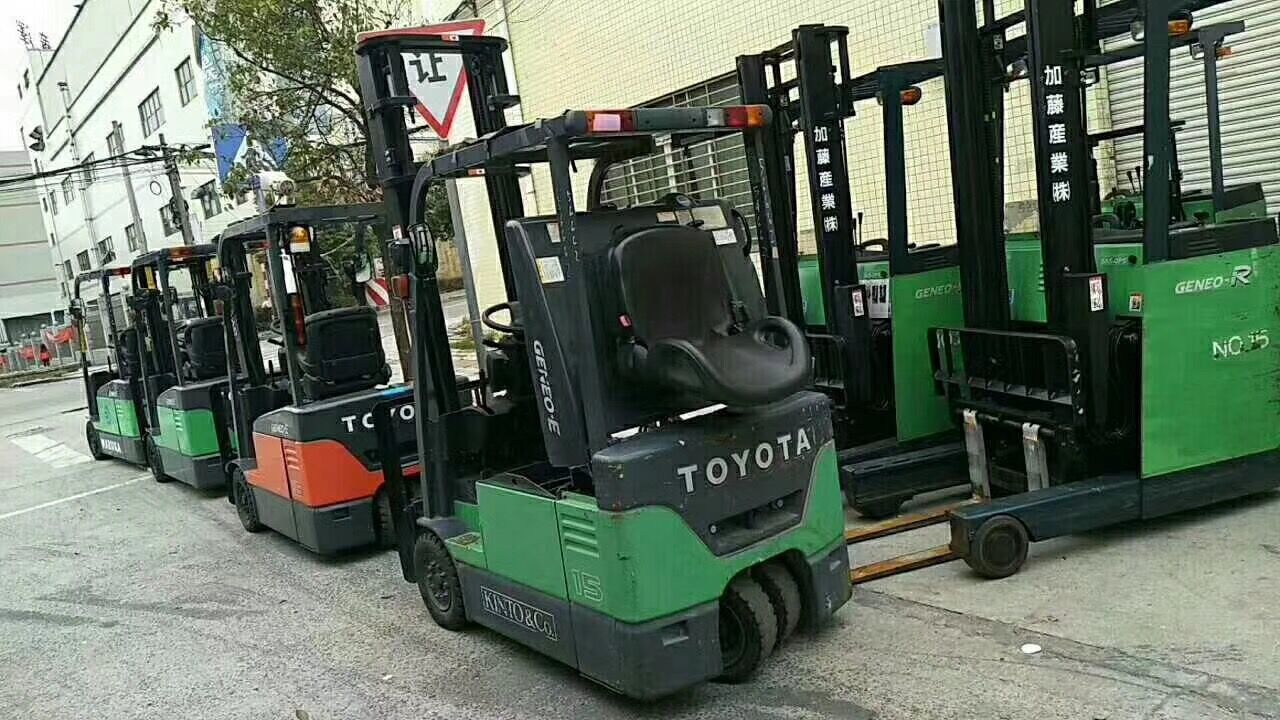 抢购二手电动叉车2吨，电瓶叉车合力叉车
