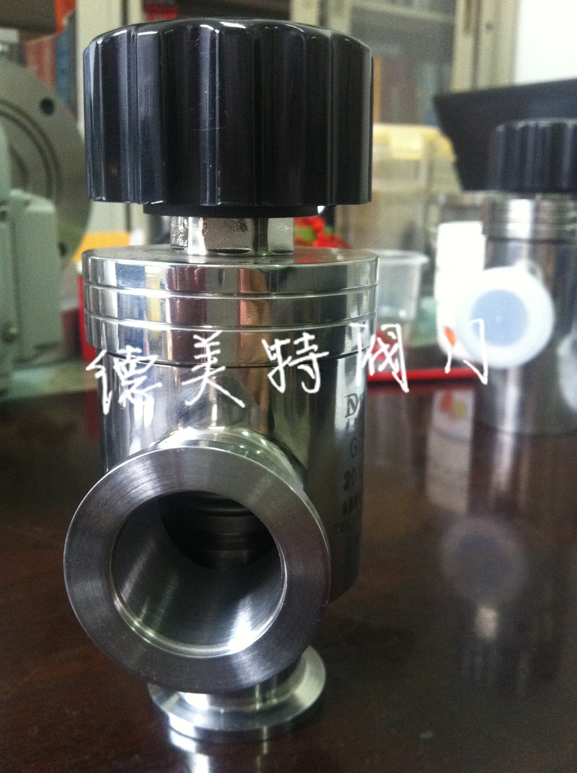 GD型真空挡板阀