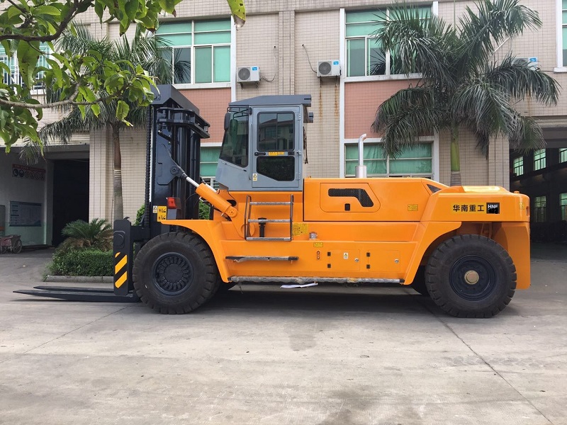 30吨叉车出厂价格提供集装箱30吨叉车