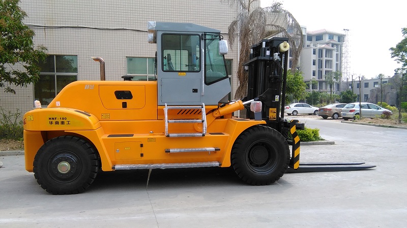 18吨叉车|轻型18吨叉车价格重型叉车