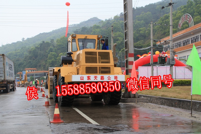 马鞍山冲击压路机，国标产品，品质保证