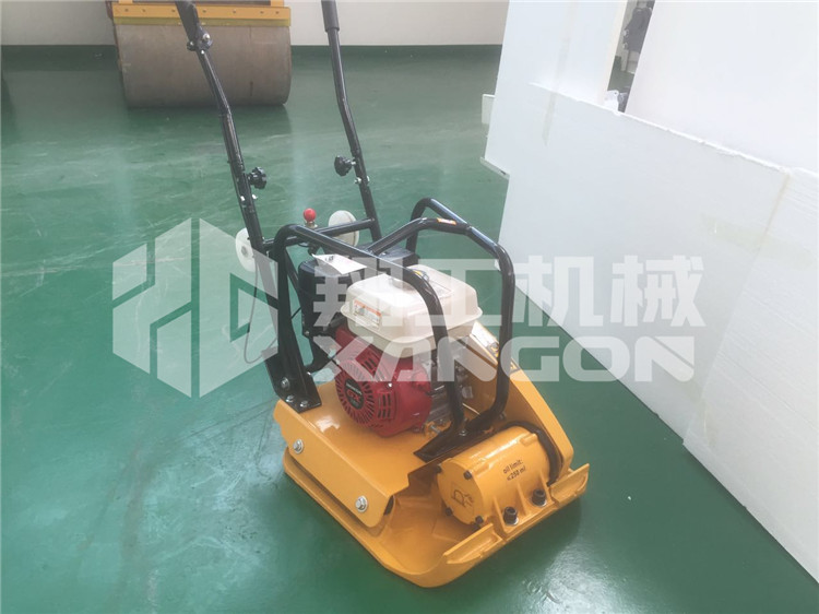 座驾的双磨盘磨光机大面积磨光