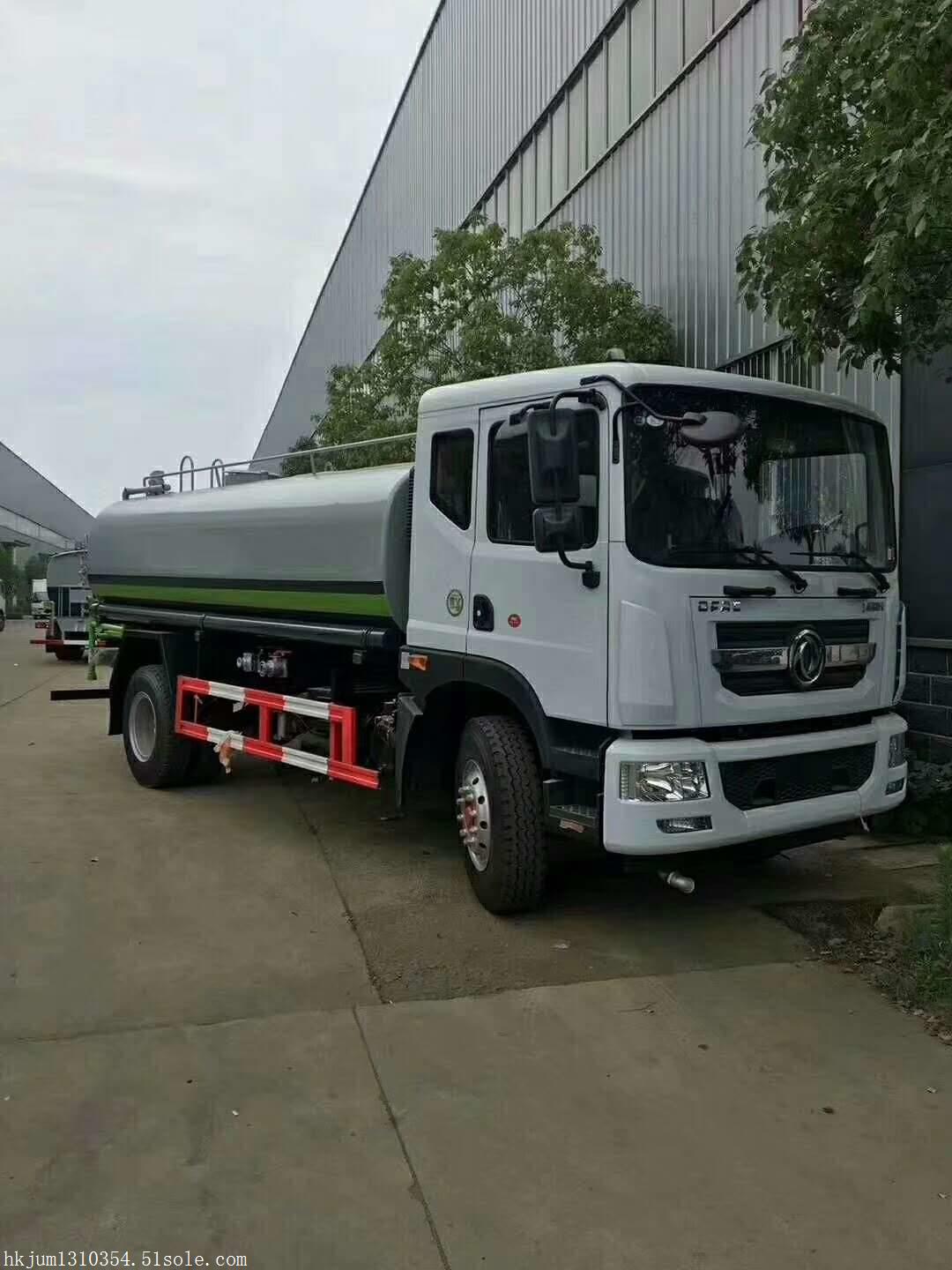 吉林小型四轮电动洒水车