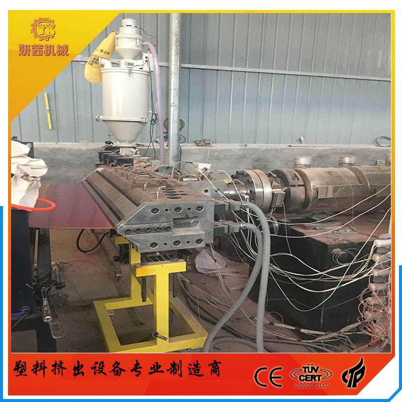 波浪瓦设备 波形合成树脂瓦设备
