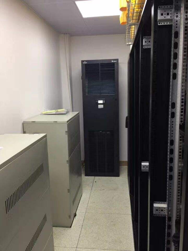 智能高效精密空调|UPS电源室配套机房专