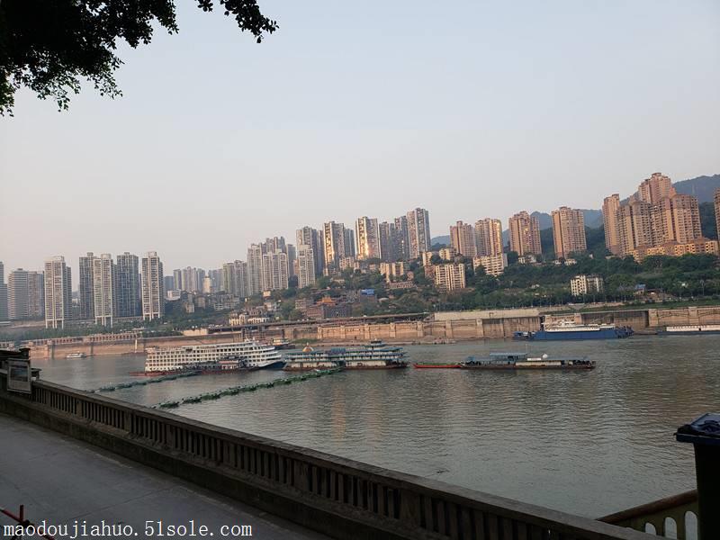 梅州股票开户选择证券公司开户看什么